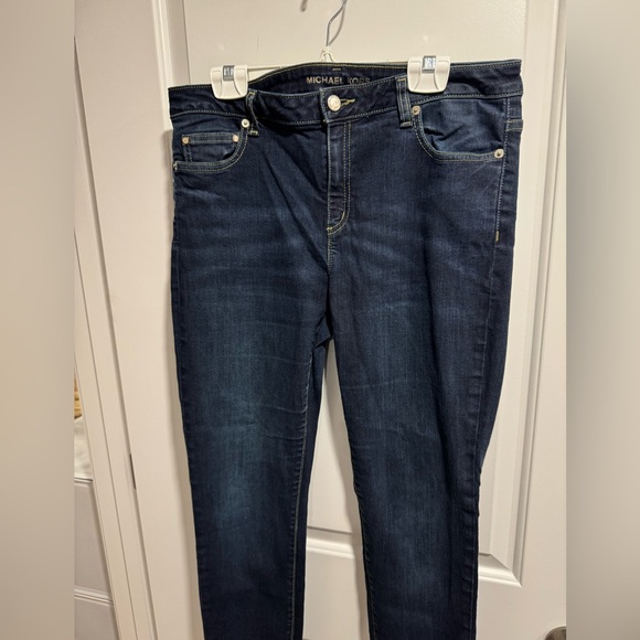 Michael Kors Izzy skinny jeans - Picture 3 of 8
